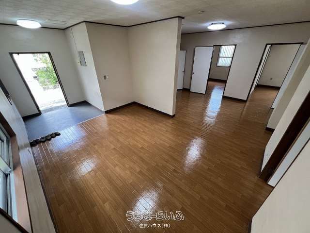 Kiyuna House 3LDK Rental in Chatan, Okinawa - Thumbnail 4
