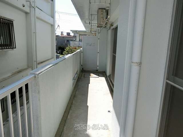 Green House 205: 2DK Rental Apartment in Nishihara, Okinawa - Thumbnail 2