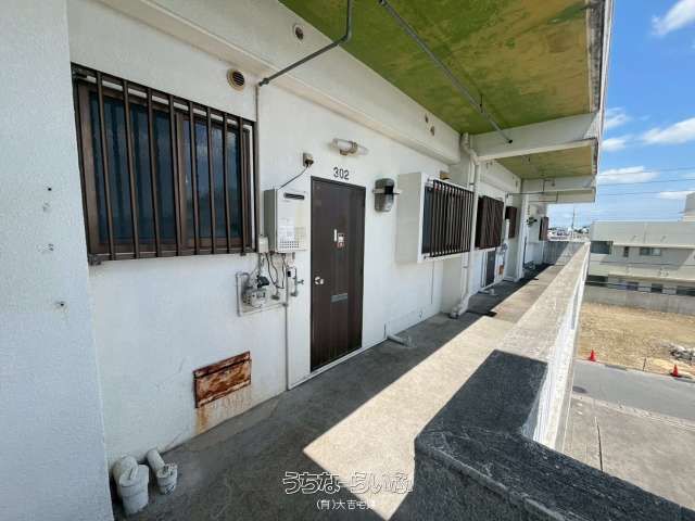 Marusou Apartment 302 for Rent in Urasoe, Okinawa - Thumbnail 3