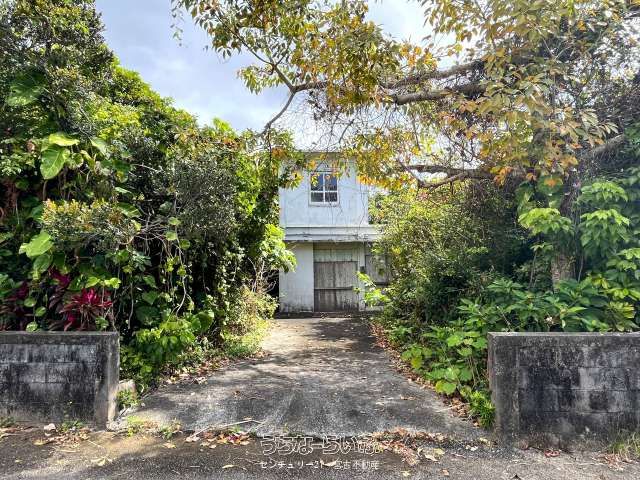 592.75m² Land with Old House for Sale in Miyakojima, Okinawa - Thumbnail 2