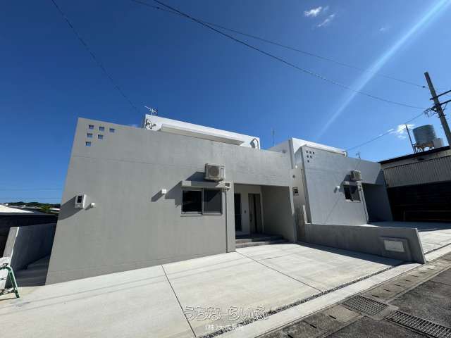 New RC 4LDK House for Sale in Yaese Town, Okinawa - Thumbnail 3