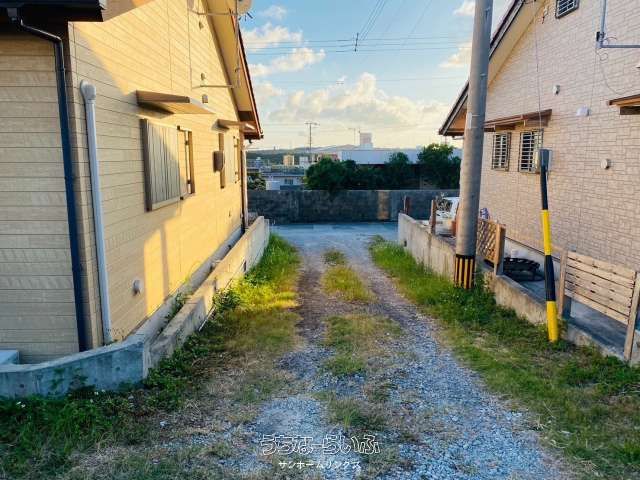 167.08 sqm Land for Sale in Makabe, Itoman City, Okinawa - Thumbnail 2