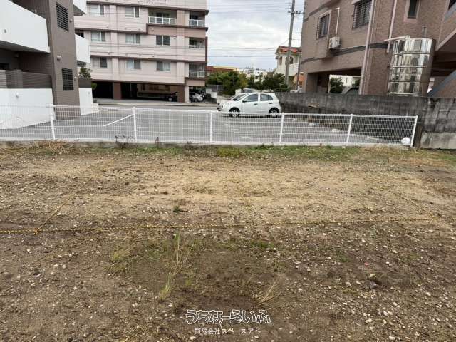 Limited-Time Parking Space Rental in Ginowan, Okinawa - Thumbnail 3