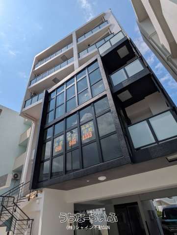 New Designer 1LDK Apartment near Furujima Station, Naha - Thumbnail 2