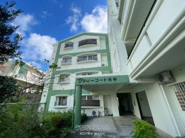 City Court Taira Apartment Building for Sale in Urasoe, Okinawa - Thumbnail 3