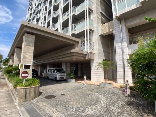 Alture Mihama 7- 3LDK Ocean View Condo for Sale in Chatan - Thumbnail 3