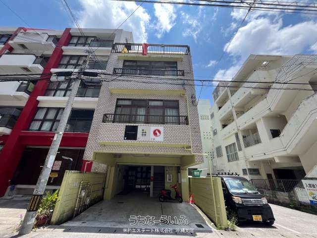Naha Commercial Building for Sale with Minpaku Business - Thumbnail 3