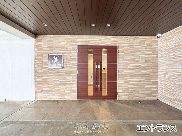 1LDK Apartment for Sale in Naha with Sea View | Sharlake Shurijo Koen - Thumbnail 3