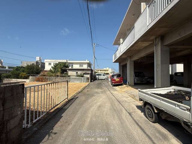 211.43 sqm Residential Land Plot for Sale in Ishigaki, Okinawa - Thumbnail 2