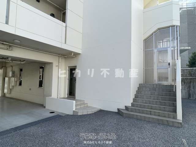 Sereno Mekaru 701: 2020-Built 1R Apartment Near Furujima Station, Naha - Thumbnail 4