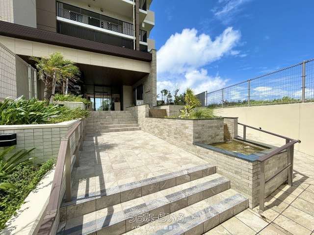 Alpha States Chatan Hills 10F Condo with Ocean View for Sale - Thumbnail 2