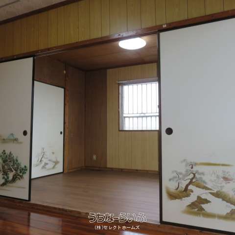 Co-op Noborikawa 3-B: 2DK Apartment for Rent in Okinawa City - Thumbnail 4