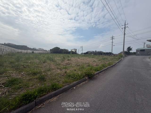 2061 sqm Corner Lot Land for Sale in Tomigusuku, Okinawa - Thumbnail 2
