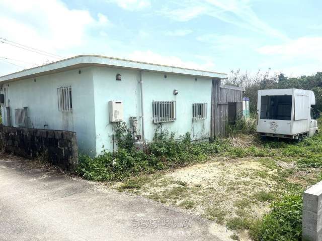 Land with Old House for Sale in Miyakojima, Okinawa - Thumbnail 2