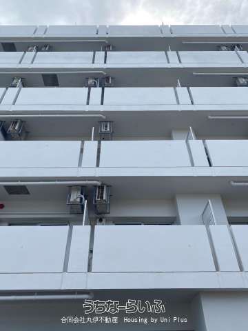 Okinawa City Apartment Building with 6.1% Yield & Stable Income - Thumbnail 4