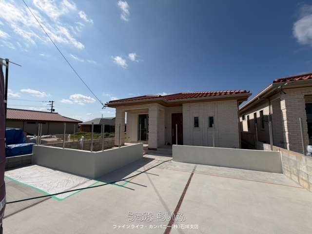 New 3LDK Brick House in Ishigaki Shiho - GOOD DESIGN Award Winner - Thumbnail 3