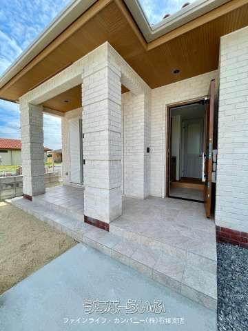 New 3LDK Brick House in Ishigaki Shiho - GOOD DESIGN Award Winner - Thumbnail 2