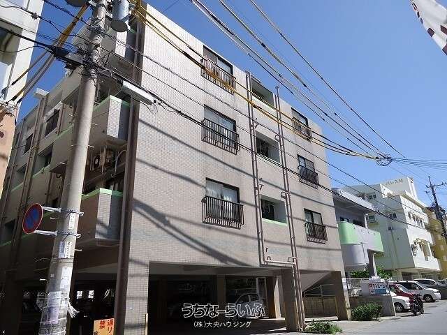 Co-op Takara III 408: 1R Apartment for Rent in Naha, Okinawa - Thumbnail 3