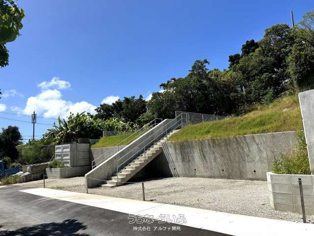 Land for Sale in Takaezu, Uruma City, Okinawa - 282.55 sqm - Thumbnail 2