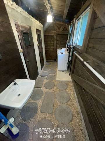 4LDK Ocean View House for Rent in Ginoza, Okinawa - Thumbnail 4