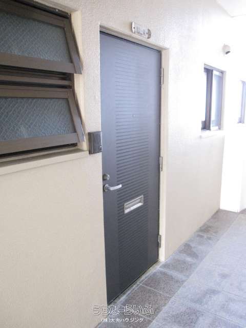 Sunhills Shuri B1-B 2LDK Apartment for Rent in Naha, Okinawa - Thumbnail 2