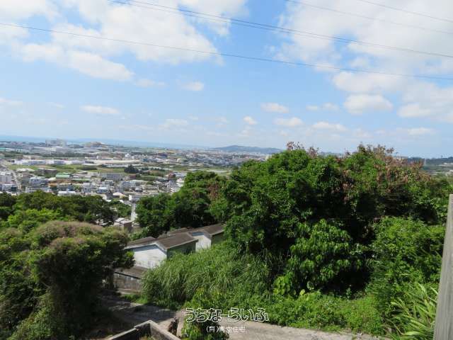 Burial Land for Sale on High Plateau in Uruma City, Okinawa - Thumbnail 2