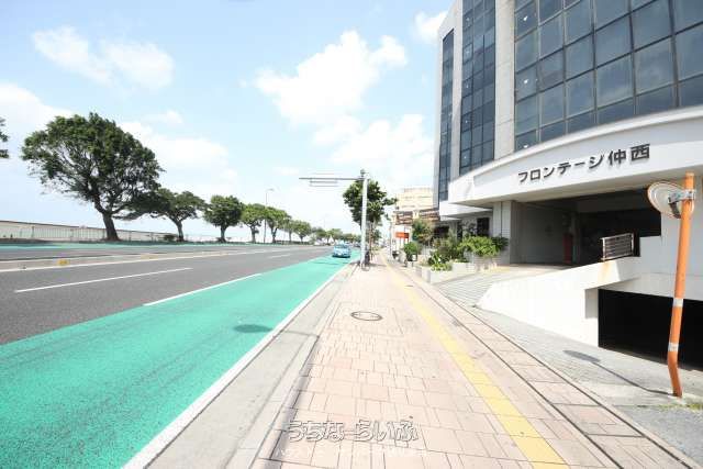 Ocean View High-Rise Office for Sale in Urasoe, Okinawa - Thumbnail 3