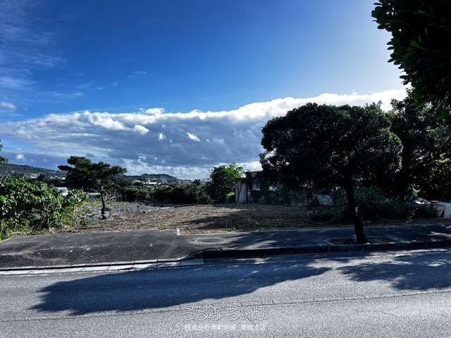 448m² Land for Sale in Nanjo City, Okinawa Prefecture - Thumbnail 4