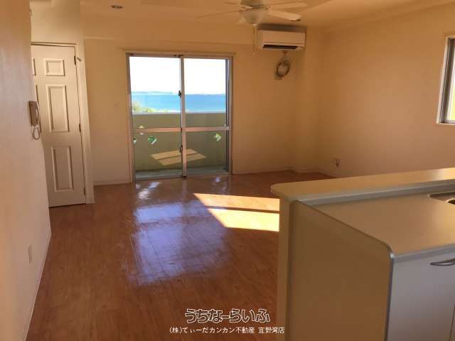 Uruma City Investment Property with Rental & Solar Income - Thumbnail 3