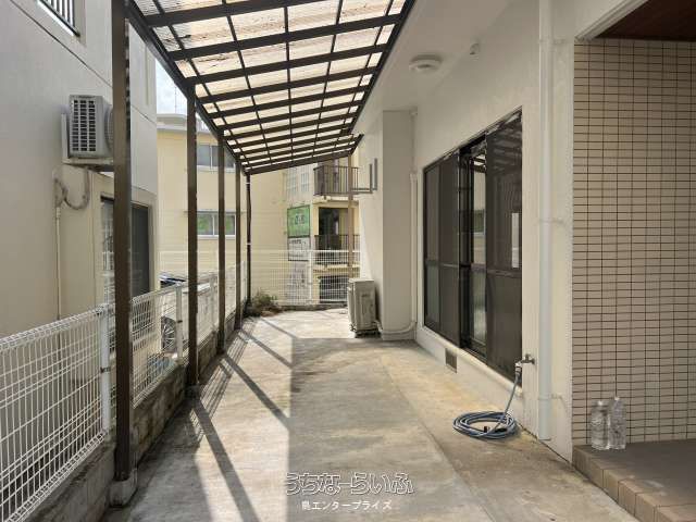 4LDK Detached House for Sale in Ginowan City, Okinawa - Thumbnail 2