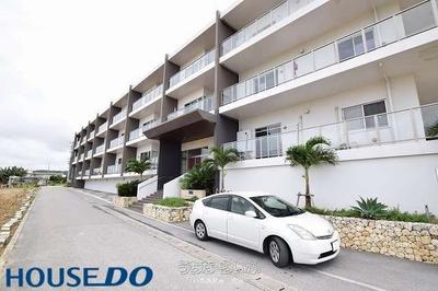 Ocean View Resort Condo in Maeda Cape, Onna Village — Image 2, Onna, Okinawa