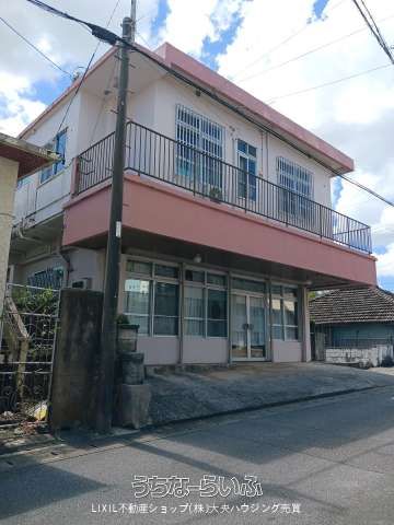 Uruma City Corner Lot Investment Property with Tenant Income - Thumbnail 3