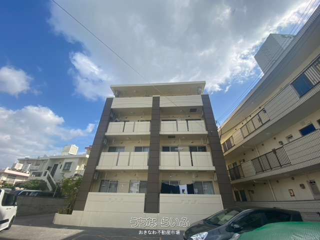 Tomigusuki City Apartment Building for Sale - 5.56% Yield - Thumbnail 2