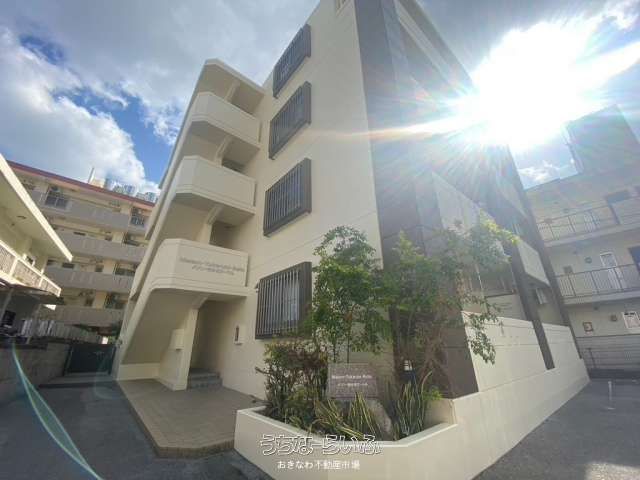 Tomigusuki City Apartment Building for Sale - 5.56% Yield - Thumbnail 3