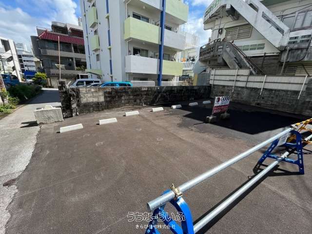 70sqm Land for Lease in Naha, Okinawa - Bulk Parking Lot - Thumbnail 4