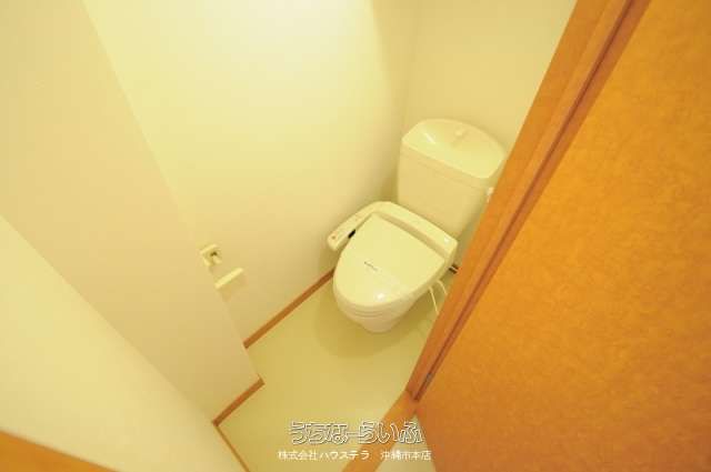 Leopalace Affinity 206: Furnished 1K Apartment for Rent in Nishihara, Okinawa - Thumbnail 2