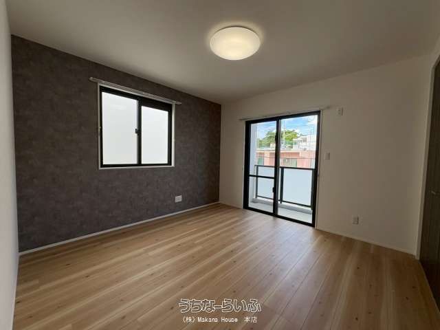 New 3LDK RC House in Ginowan, Okinawa - High Ground Location - Thumbnail 4