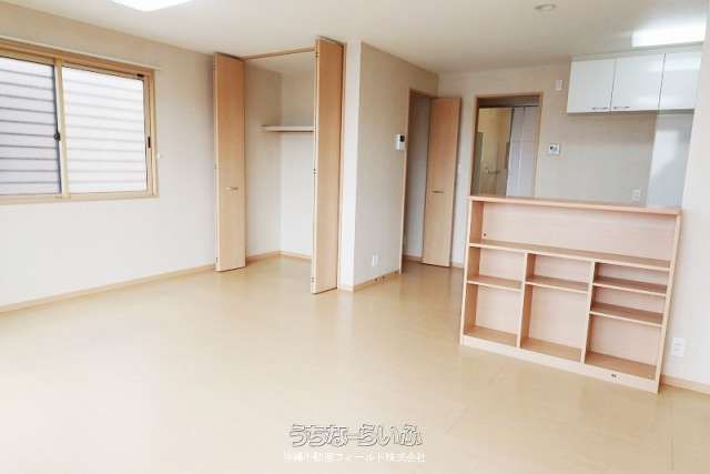 Rent 3LDK Maisonette in Naha with Excellent Views | Hills Uenoya - Thumbnail 3
