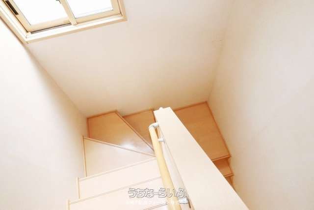 Rent 3LDK Maisonette in Naha with Excellent Views | Hills Uenoya - Thumbnail 4