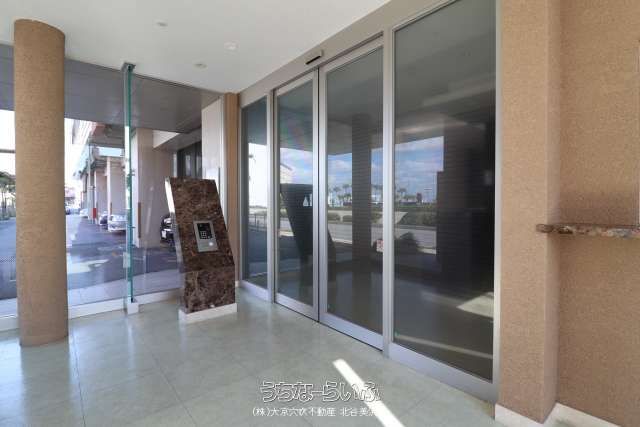 Lions Ginowan Bay Side Arena 3LDK Condo for Sale in Okinawa - Thumbnail 4