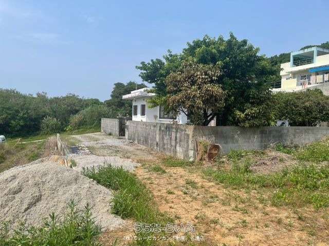862sqm Ocean View Land for Sale in Motobu, Okinawa - Thumbnail 2