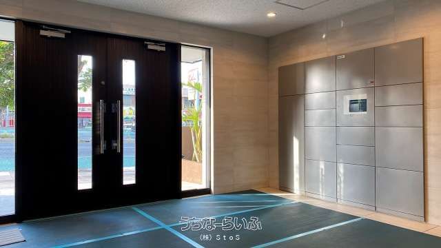 Premium Court Urasoe Makiminato 4: 3LDK Corner Apartment for Sale - Thumbnail 4