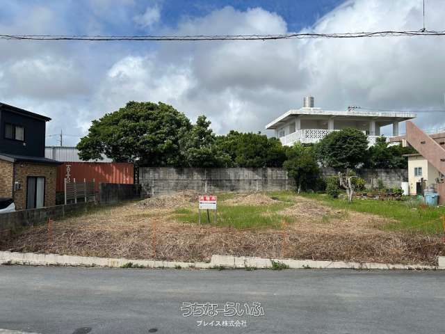 268.28m² Land Plot in Quiet Ginowan Residential Area, Okinawa - Thumbnail 2