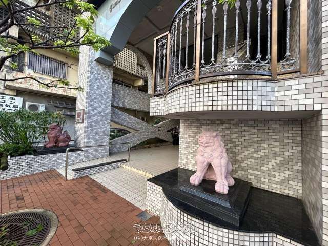 Shop-Included 1LDK Apartment for Sale in Naha, Okinawa - Thumbnail 2