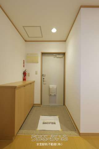 3LDK Apartment for Rent in Naha's Shintoshin, Okinawa - Thumbnail 2
