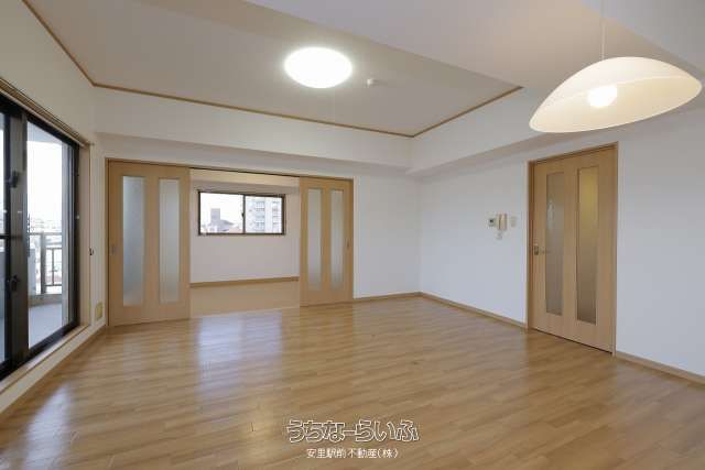 3LDK Apartment for Rent in Naha's Shintoshin, Okinawa - Thumbnail 4