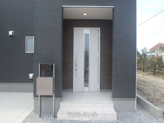 New 3LDK ZEH House for Sale in Uruma City, Okinawa - Thumbnail 4