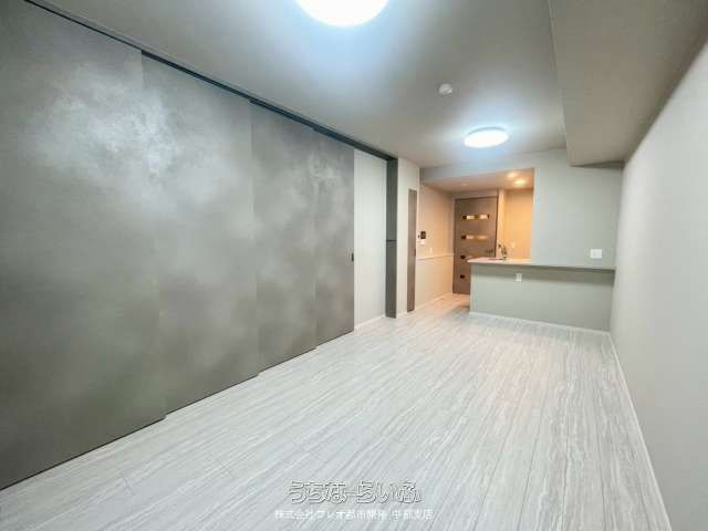 Modern 1LDK Apartment for Rent in Naha's Tsuboya District, Okinawa - Thumbnail 2
