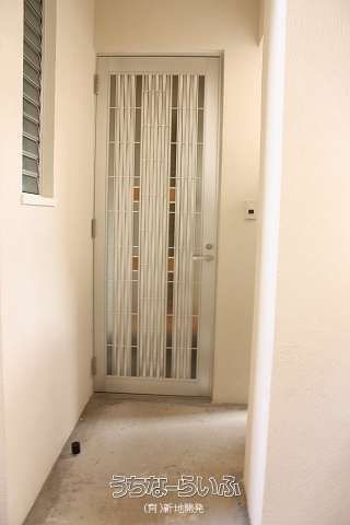 1LDK Apartment for Rent in Naha, Okinawa near Shuri Castle - Thumbnail 3