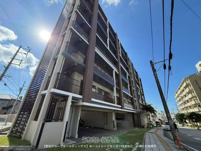 2LDK Apartment for Sale in Naha Uebaru, Okinawa - Thumbnail 2